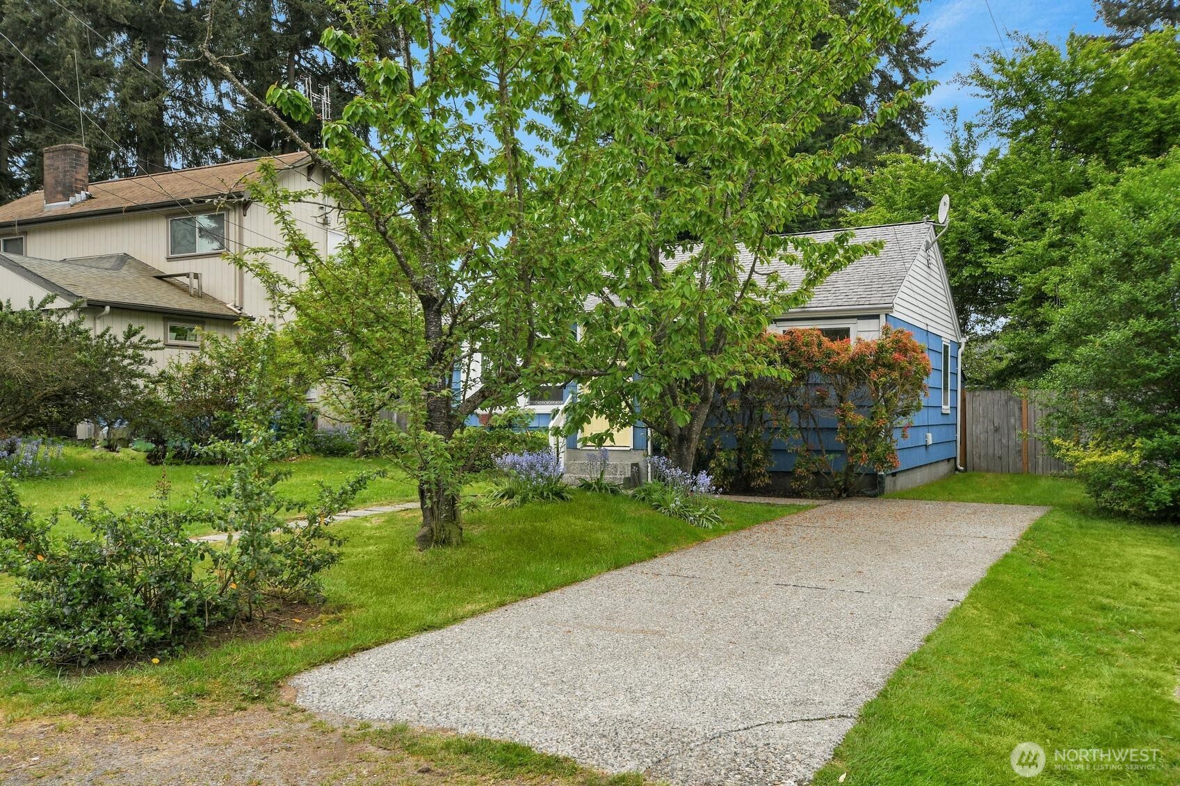 14339 Ashworth Avenue N, Seattle, WA 98133