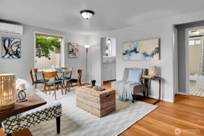 14339 Ashworth Avenue N, Seattle, WA 98133 - Photo 2