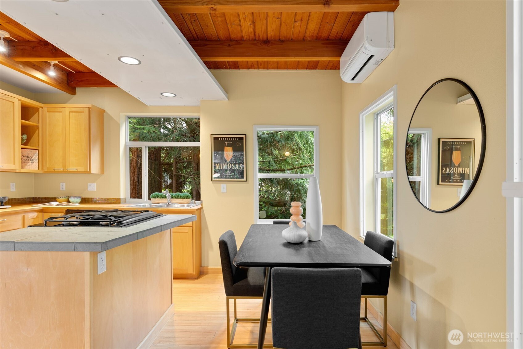 20215 15th Avenue NW #E, Shoreline, WA 98177
