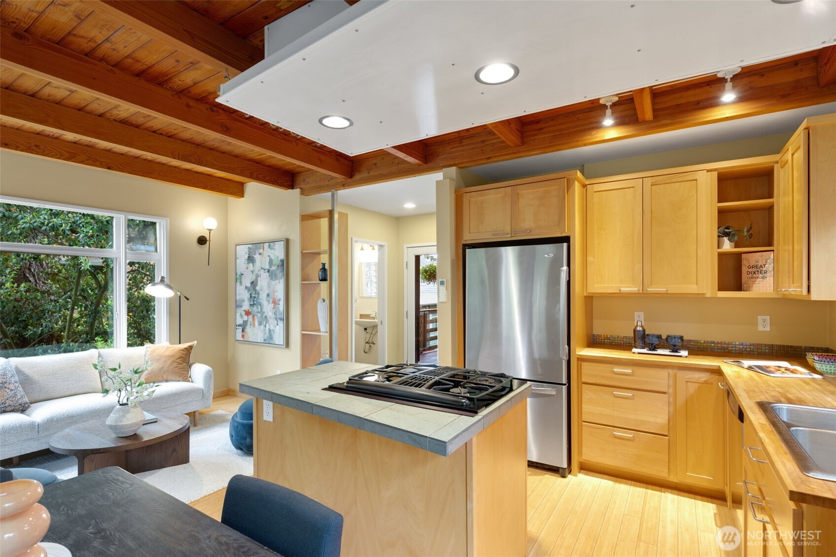 20215 15th Avenue NW #E, Shoreline, WA 98177