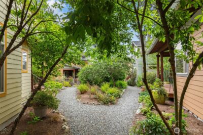 20215 15th Avenue NW #E, Shoreline, WA 98177 - Photo 3