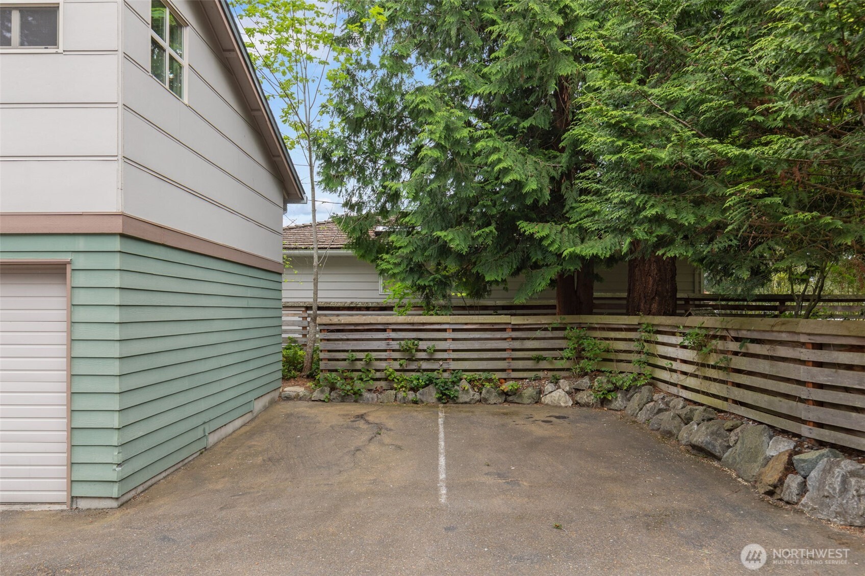 20215 15th Avenue NW #E, Shoreline, WA 98177