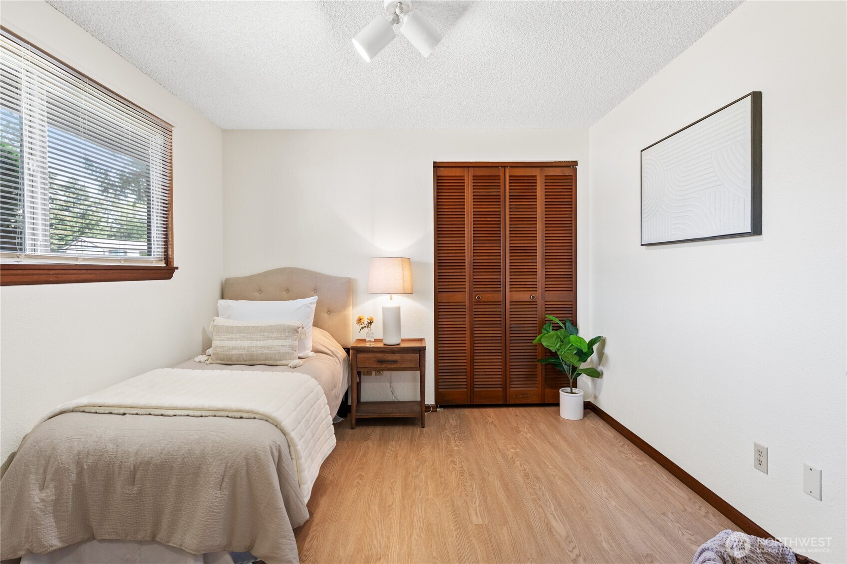 9724 58th Street Ct W, University Place, WA 98467