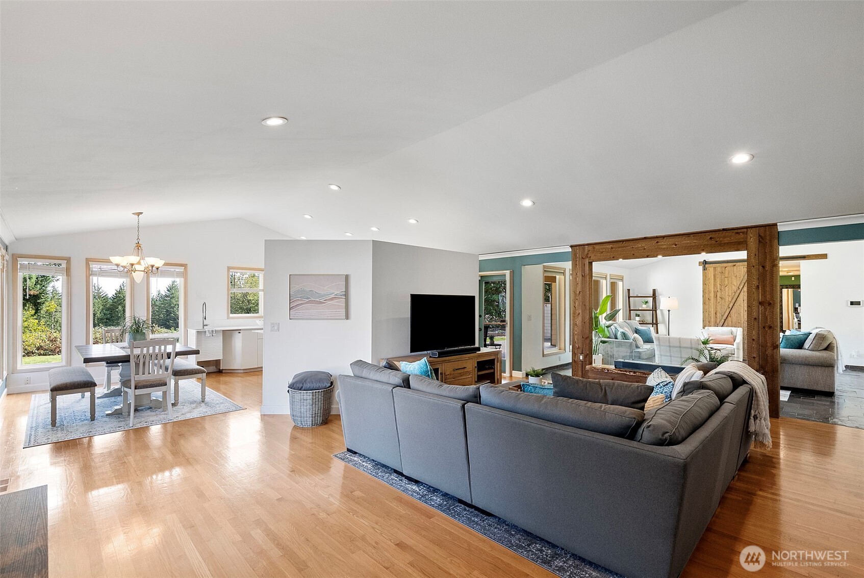 5149 NW Viewpoint Lane , Bremerton, WA 98312