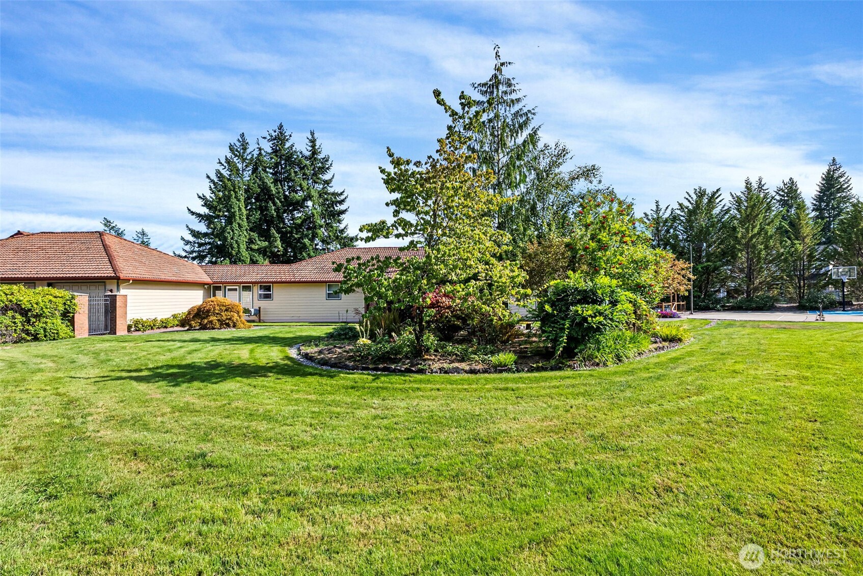 5149 NW Viewpoint Lane , Bremerton, WA 98312