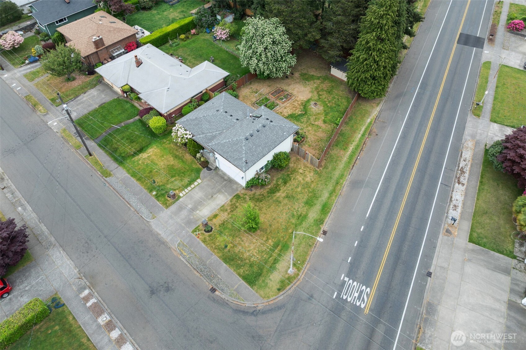 1703 N Frace Street , Tacoma, WA 98406