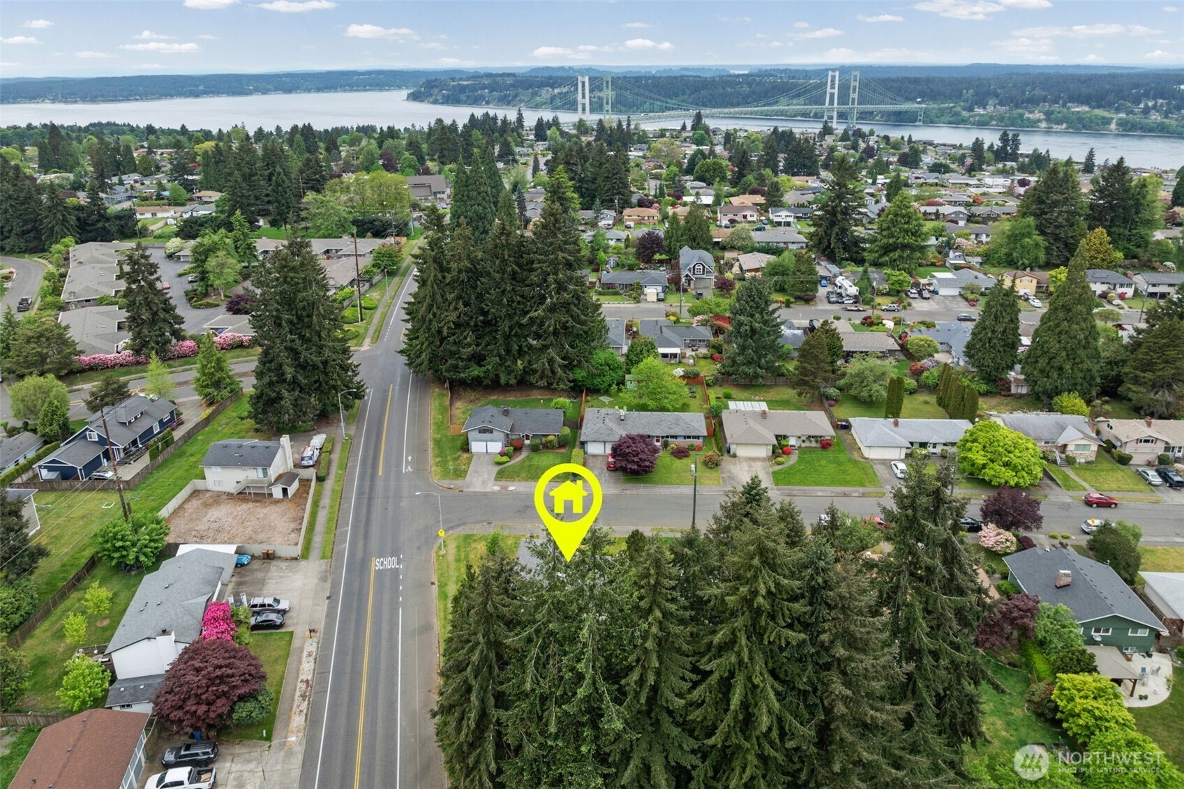 1703 N Frace Street , Tacoma, WA 98406