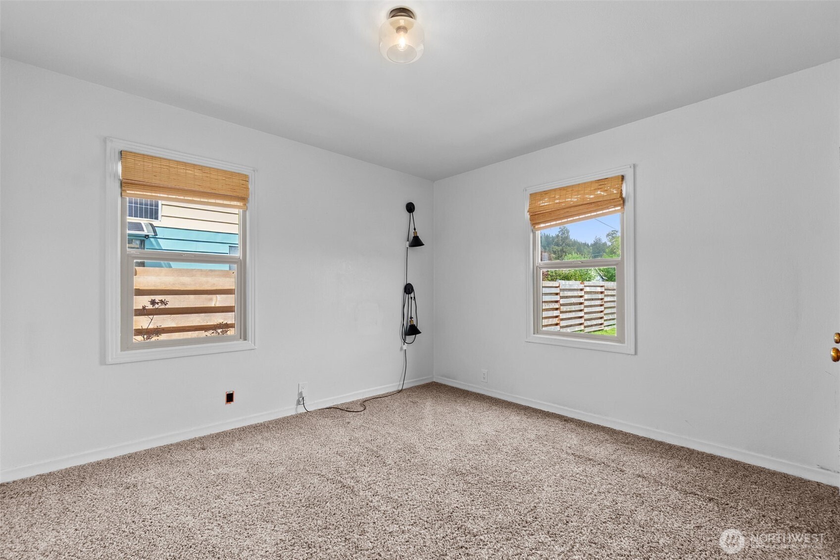 372 SW 14th Street , Chehalis, WA 98532