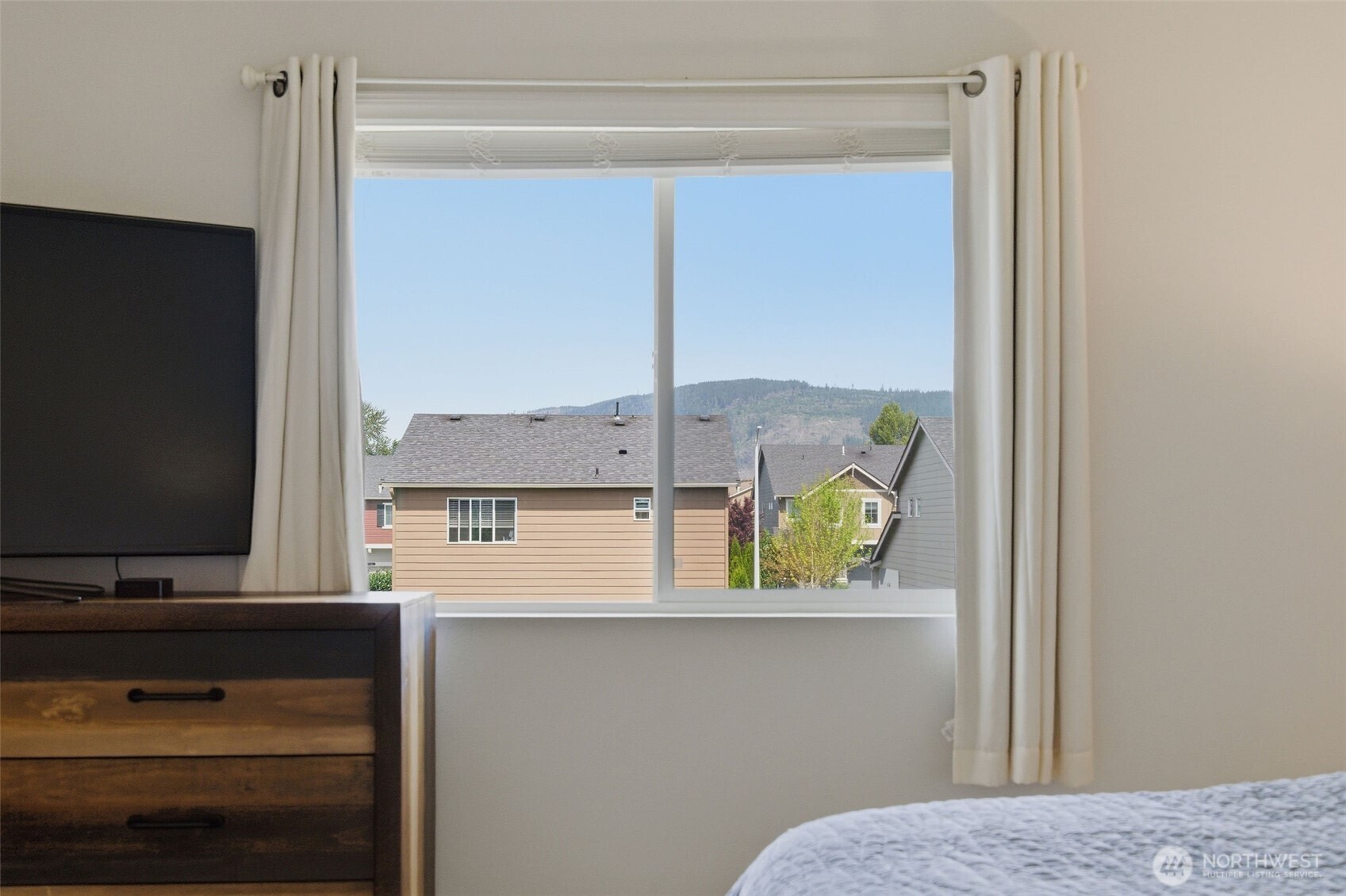 17703 Oak Street , Granite Falls, WA 98252