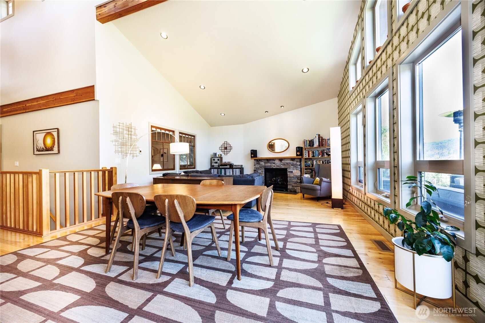 246 Shallow Shore Road , Bellingham, WA 98229