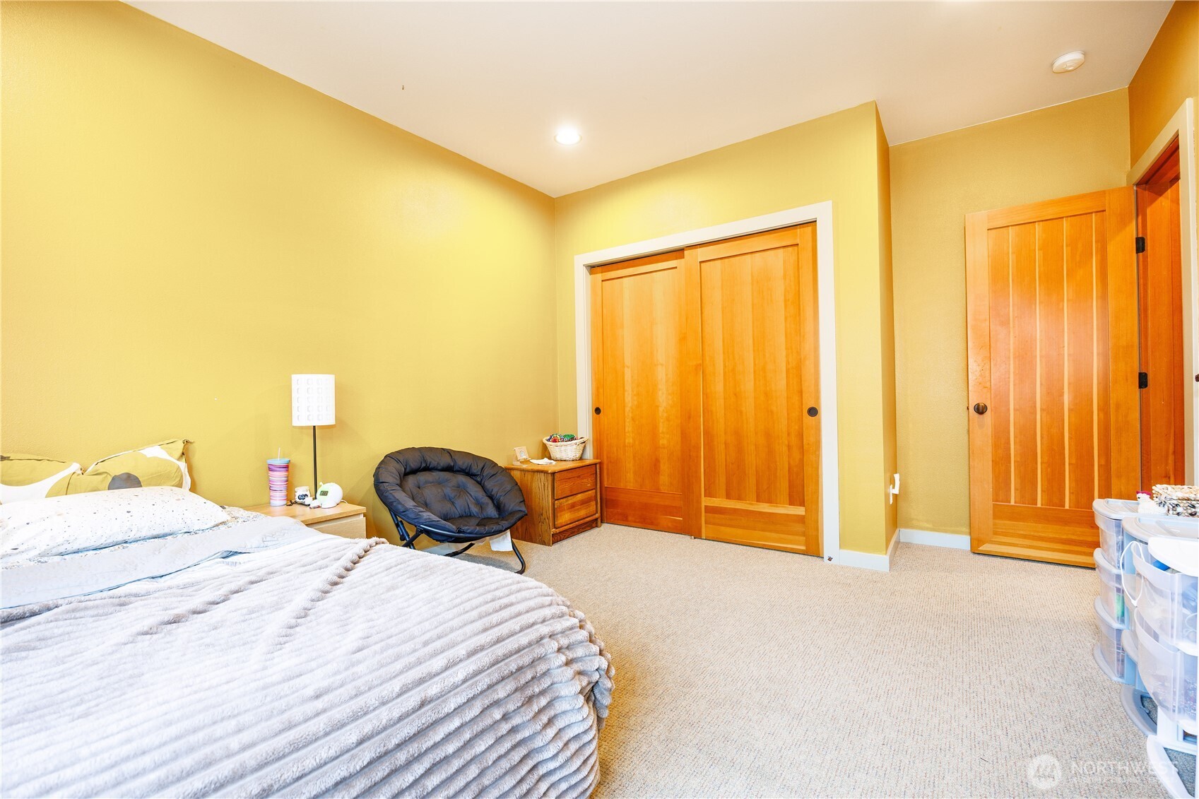 246 Shallow Shore Road , Bellingham, WA 98229