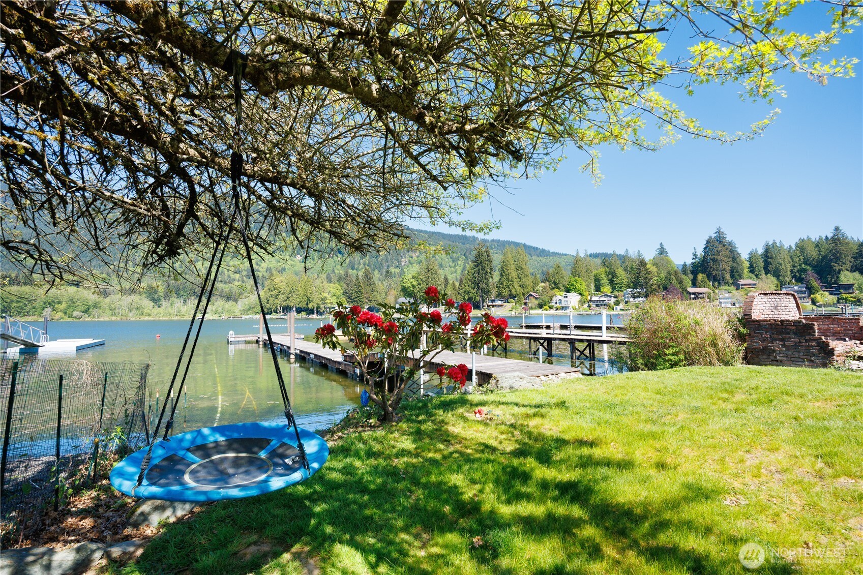 246 Shallow Shore Road , Bellingham, WA 98229