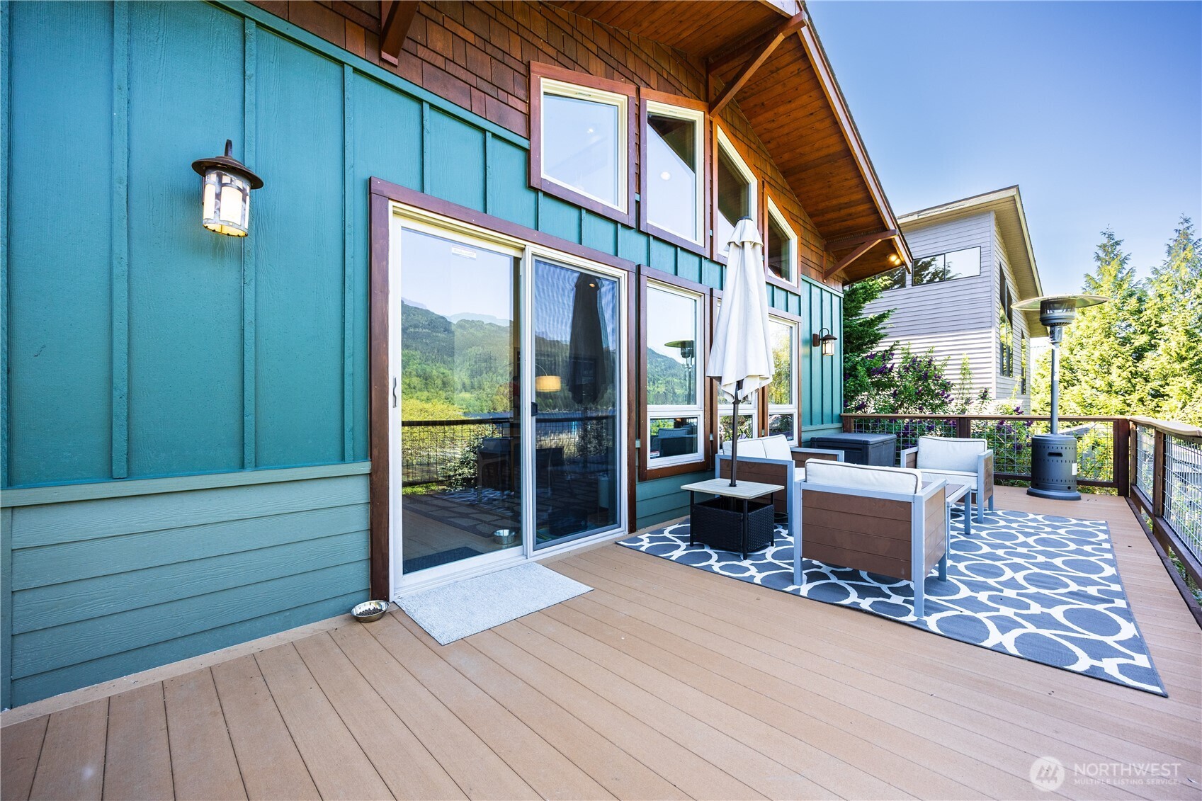 246 Shallow Shore Road , Bellingham, WA 98229
