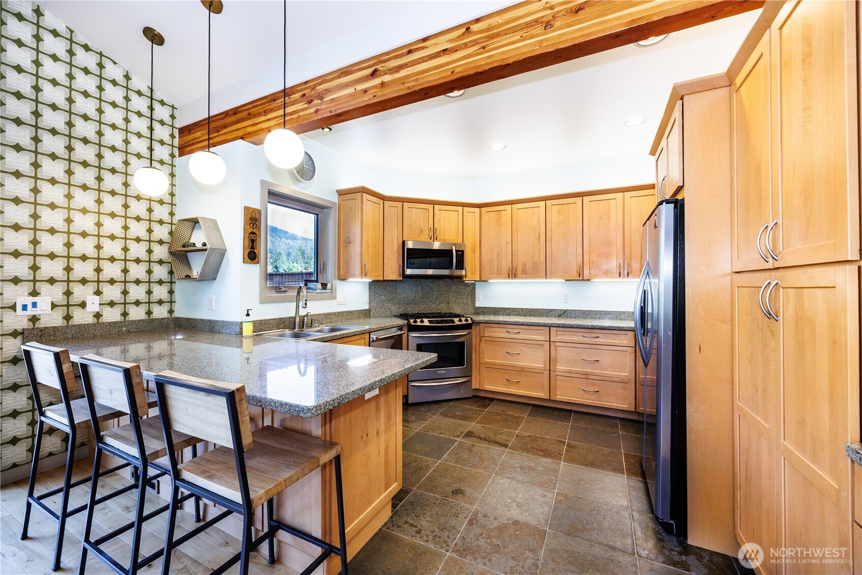 246 Shallow Shore Road , Bellingham, WA 98229