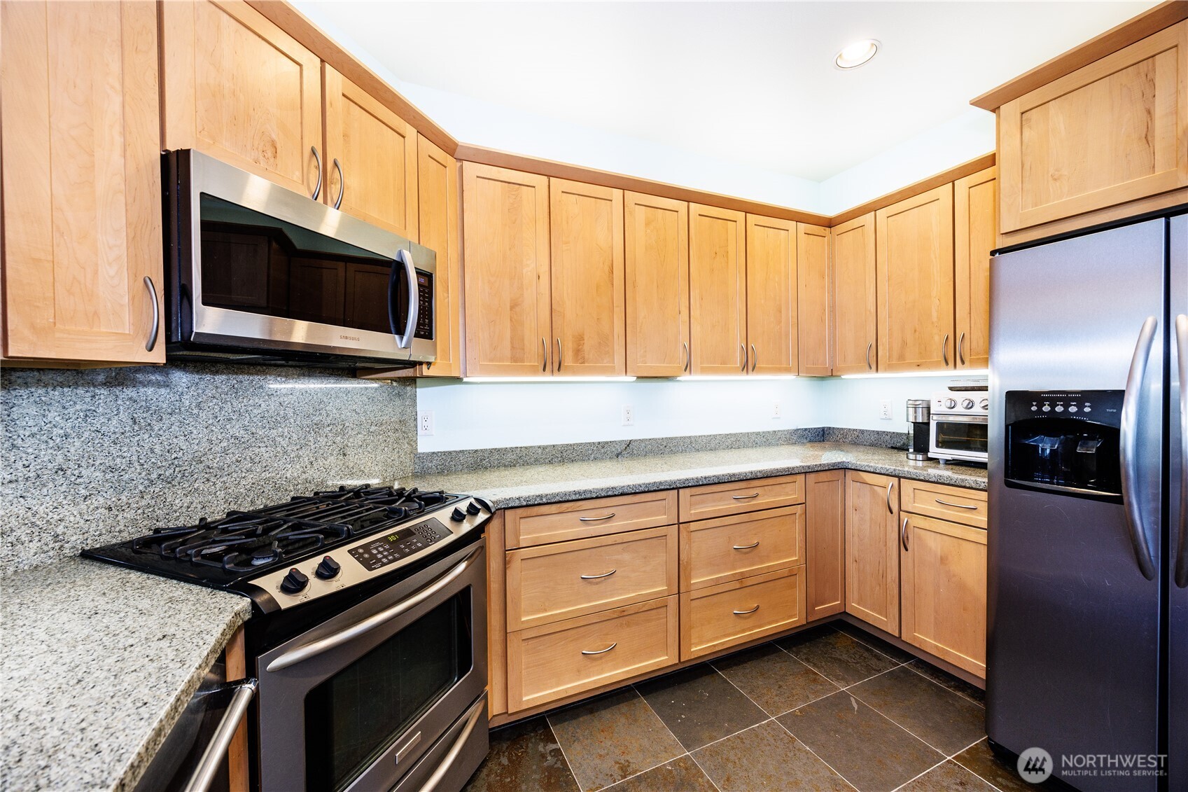 246 Shallow Shore Road , Bellingham, WA 98229
