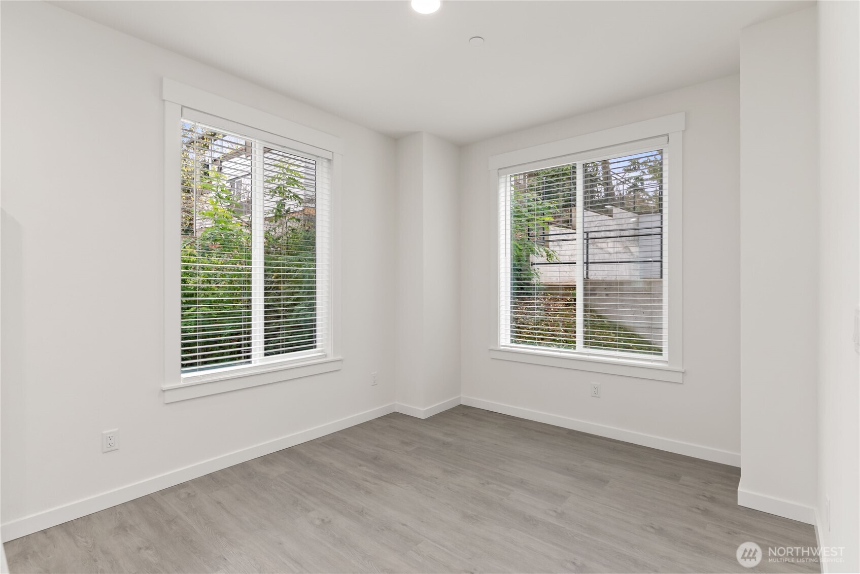 1926 S Washington Street #B206, Tacoma, WA 98405