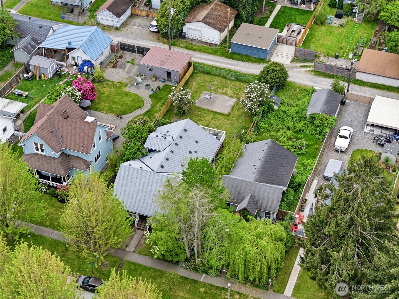 4330 Tacoma Avenue S, Tacoma, WA 98418