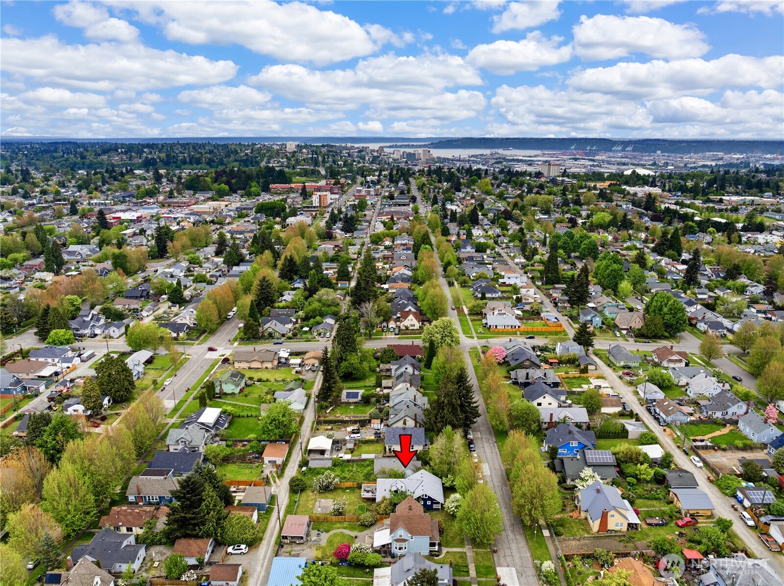 4330 Tacoma Avenue S, Tacoma, WA 98418