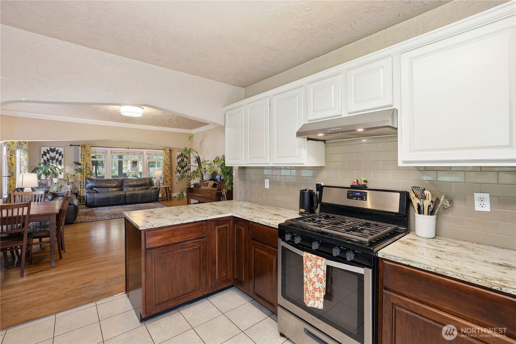 4330 Tacoma Avenue S, Tacoma, WA 98418