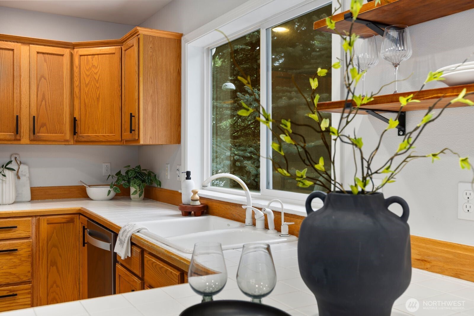 4405 S 261st Street , Kent, WA 98032