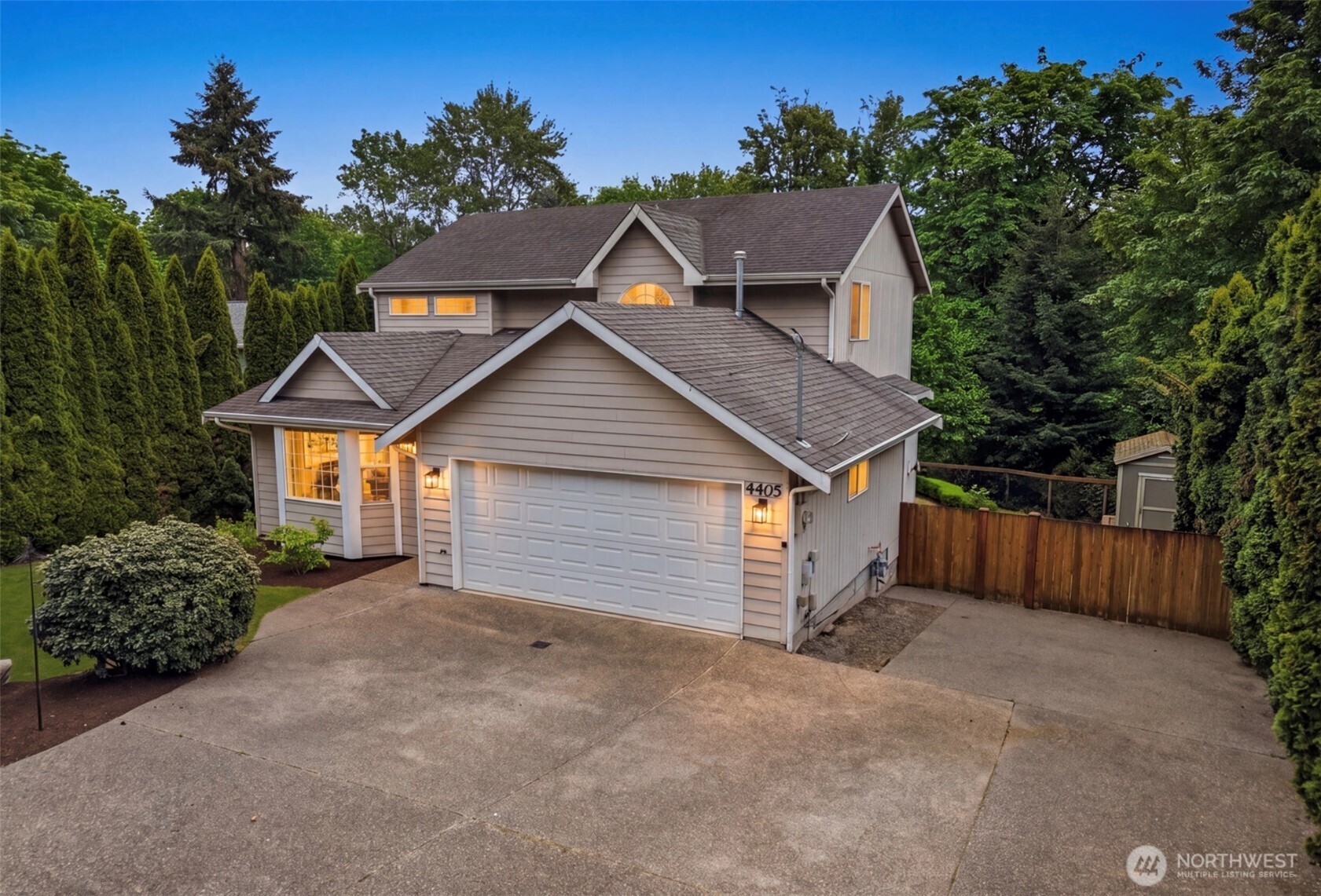 4405 S 261st Street , Kent, WA 98032