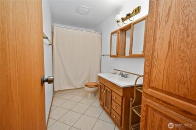 33025 E Holm Lake Drive SE, Auburn, WA 98092 - Photo 34