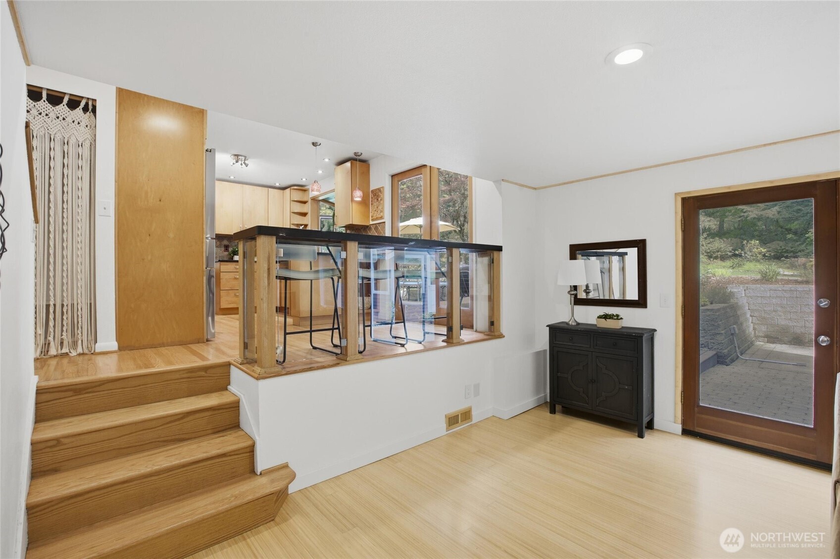 22731 95th Avenue SE, Woodinville, WA 98077