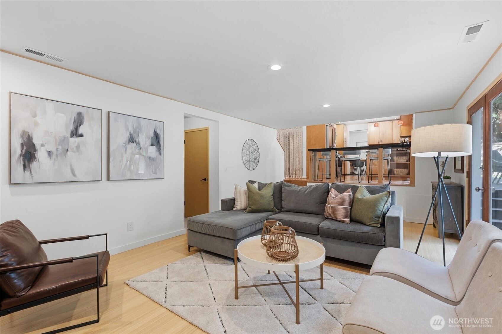 22731 95th Avenue SE, Woodinville, WA 98077