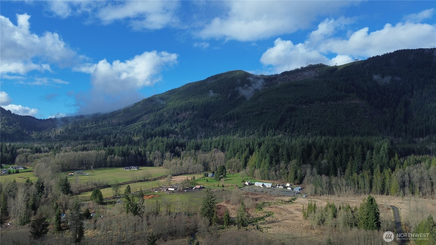 18621 SR 530 NE, Arlington, WA 98223
