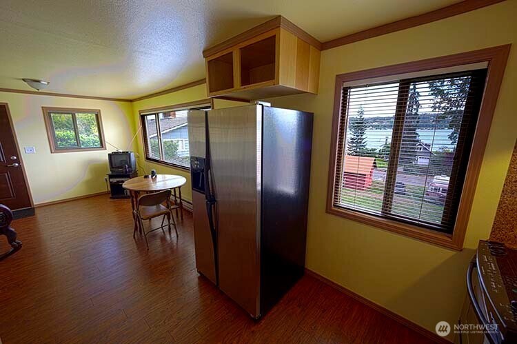 1357 Jacobson Boulevard , Bremerton, WA 98310