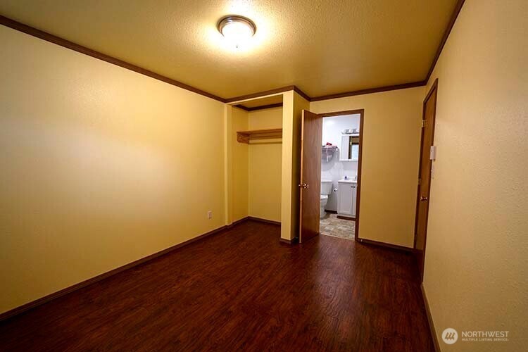 1357 Jacobson Boulevard , Bremerton, WA 98310