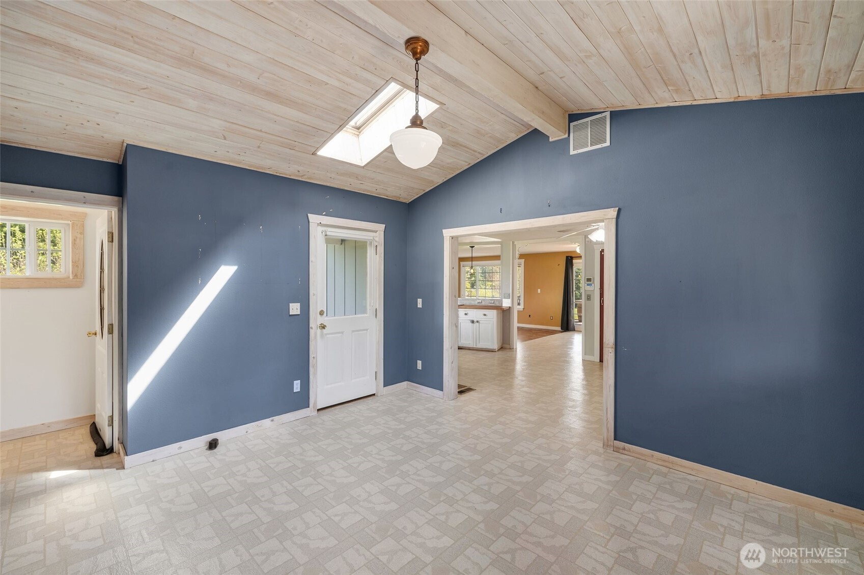 11103 13th Street E, Edgewood, WA 98372