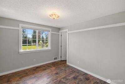 11103 13th Street E, Edgewood, WA 98372 - Photo 20