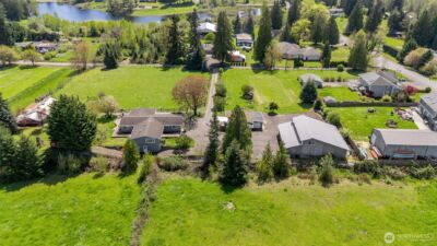 11103 13th Street E, Edgewood, WA 98372 - Photo 2
