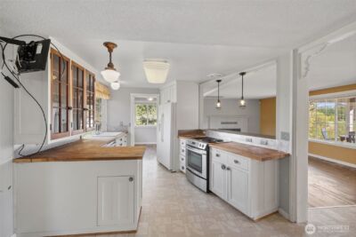 11103 13th Street E, Edgewood, WA 98372 - Photo 9