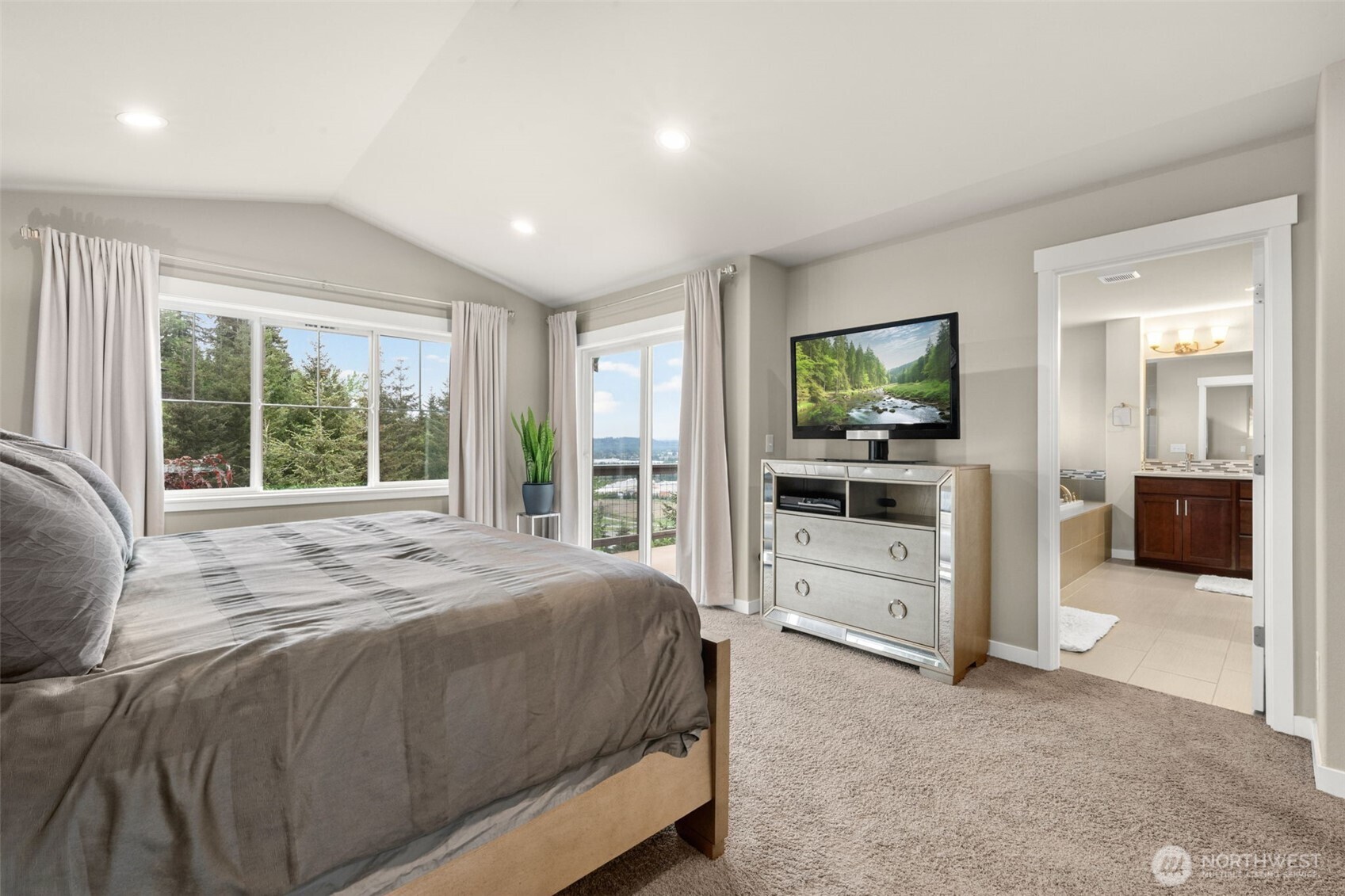 34576 56th Court S, Auburn, WA 98001
