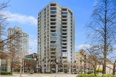2621 2nd Avenue #1001, Seattle, WA 98121