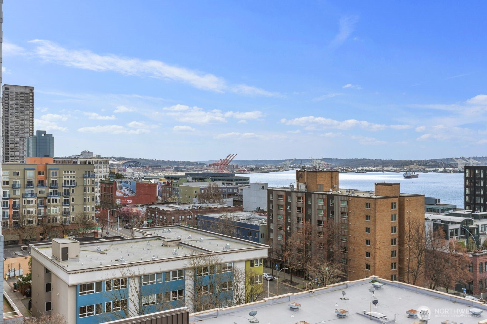 2621 2nd Avenue #1001, Seattle, WA 98121