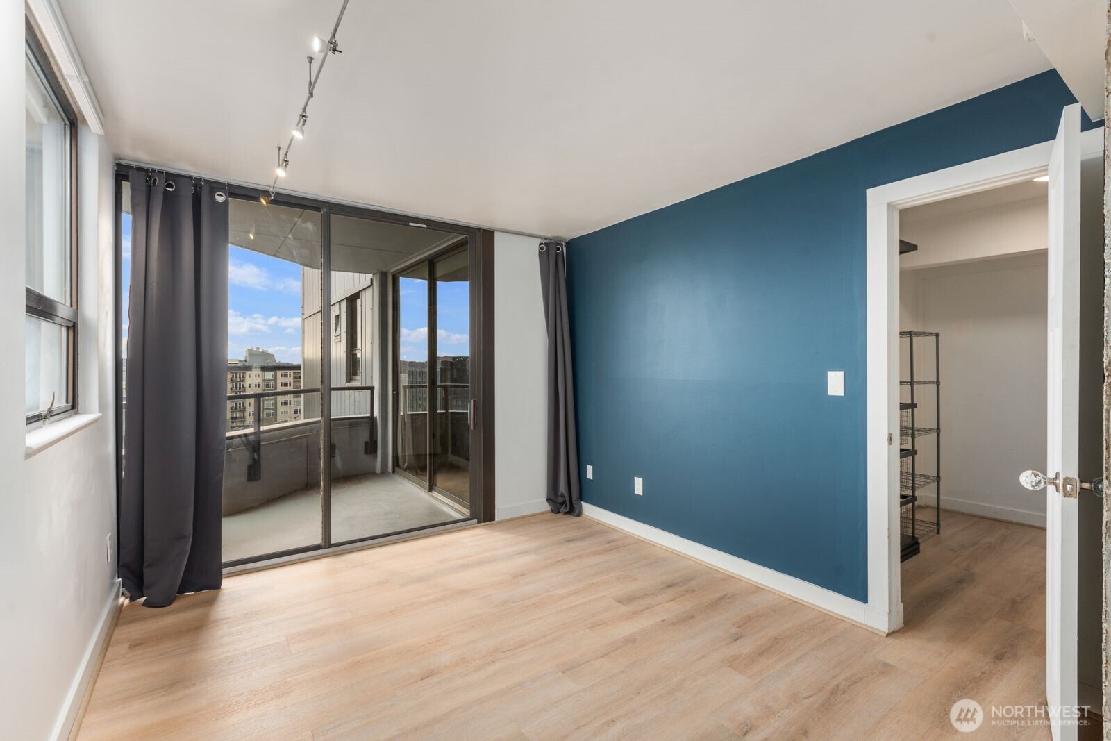 2621 2nd Avenue #1001, Seattle, WA 98121
