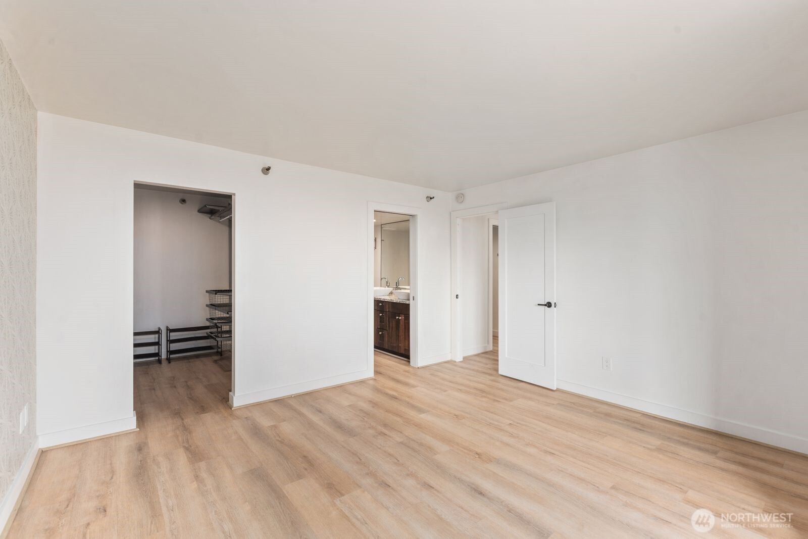 2621 2nd Avenue #1001, Seattle, WA 98121