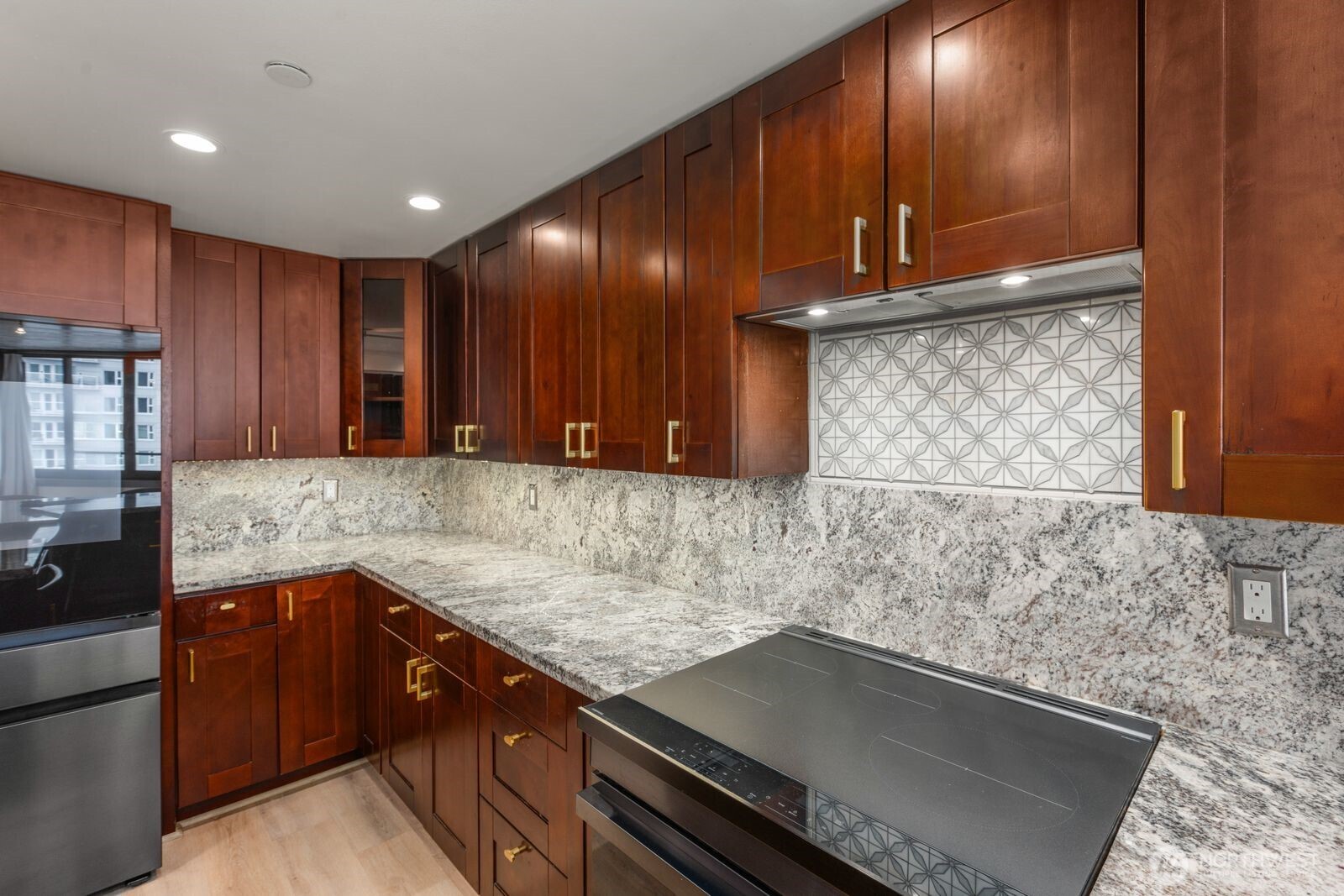 2621 2nd Avenue #1001, Seattle, WA 98121