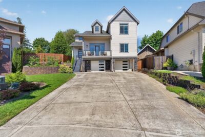 1503 Fairway Dr , Washougal, WA 98671 - Photo 2