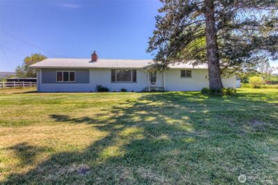 11704 Gilbert Road , Yakima, WA 98903