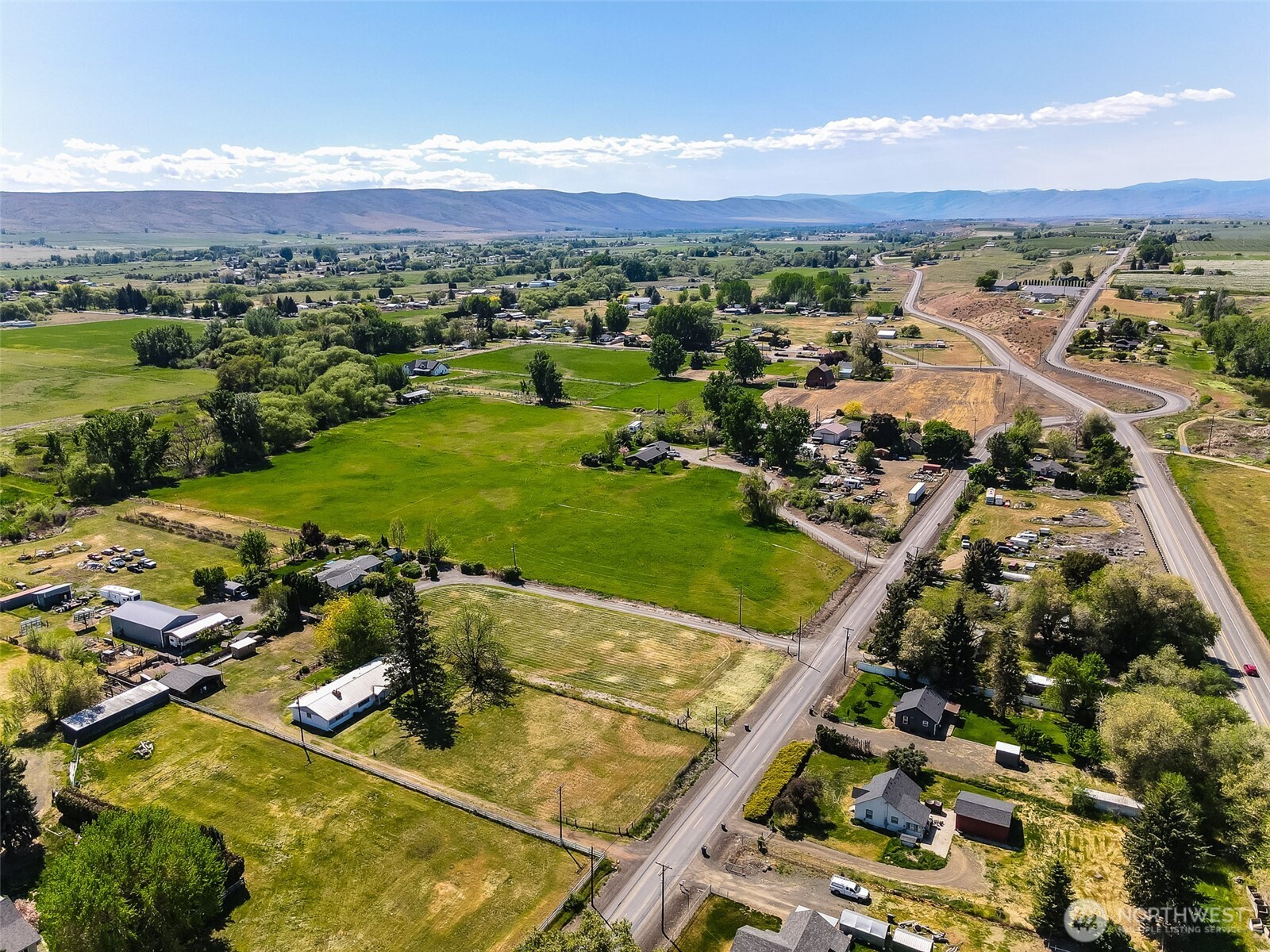 11704 Gilbert Road , Yakima, WA 98903