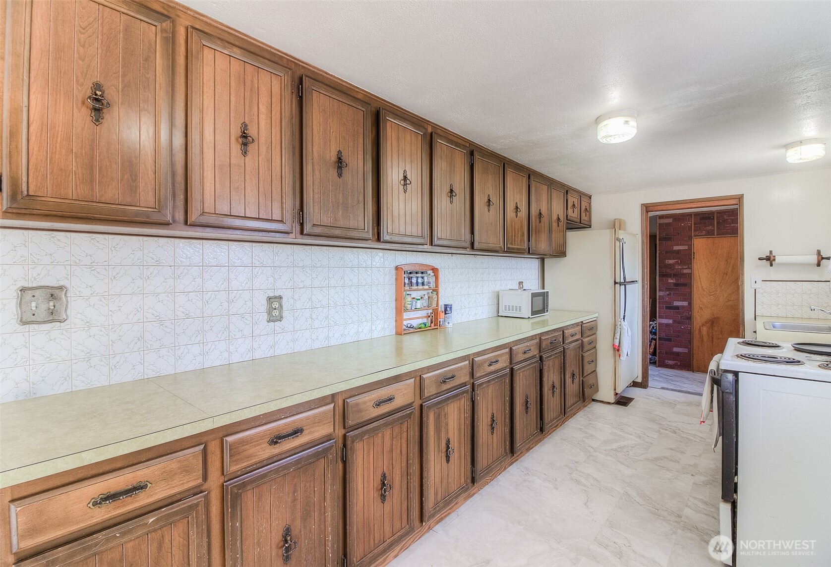 11704 Gilbert Road , Yakima, WA 98903
