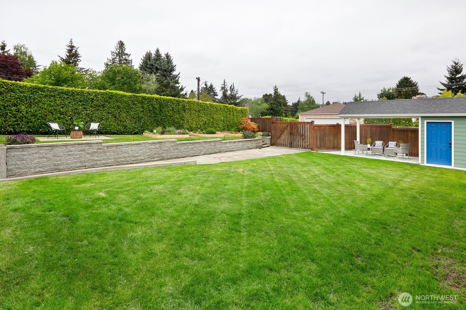 2660 36th Avenue W, Seattle, WA 98199