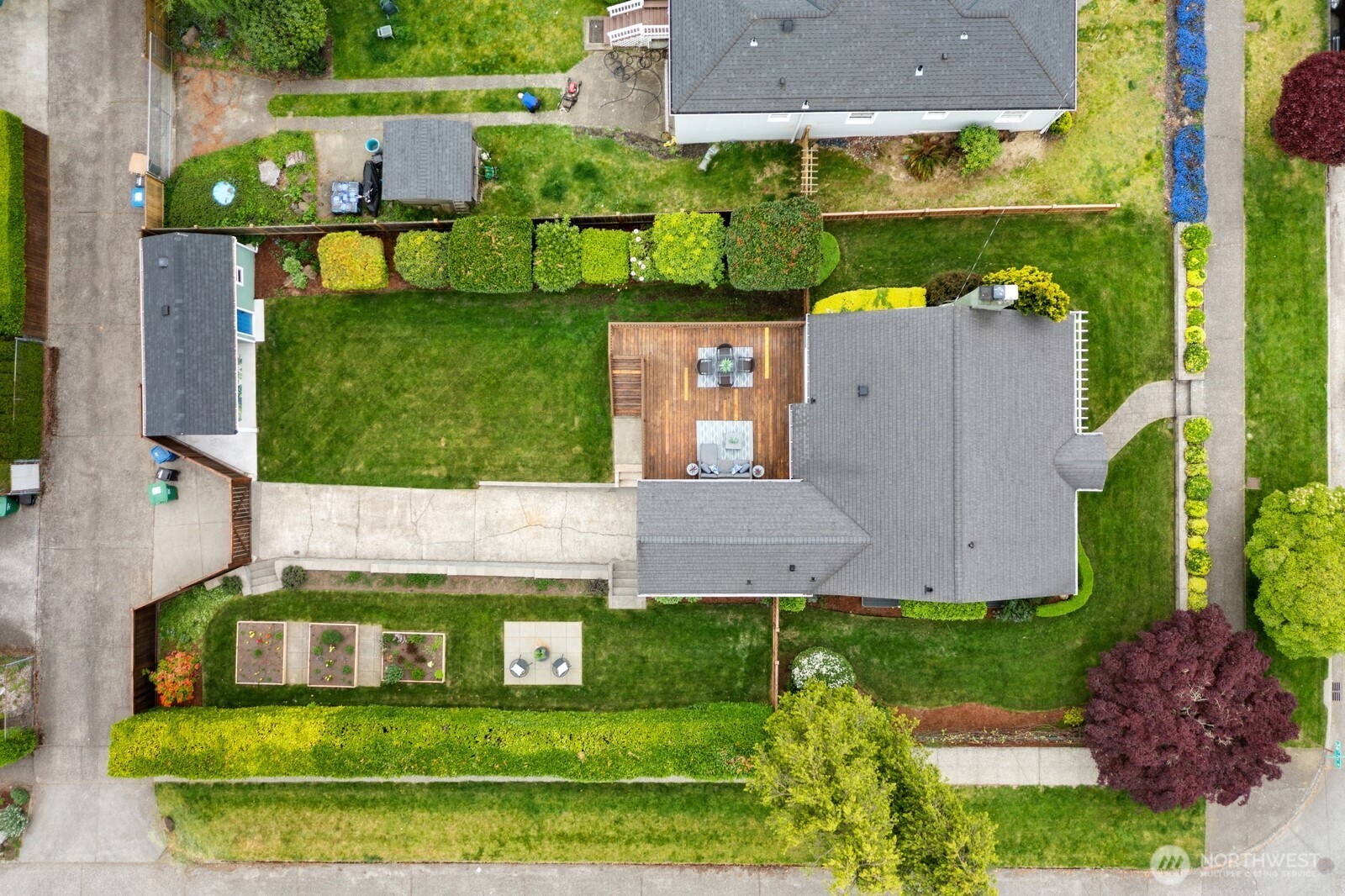 2660 36th Avenue W, Seattle, WA 98199