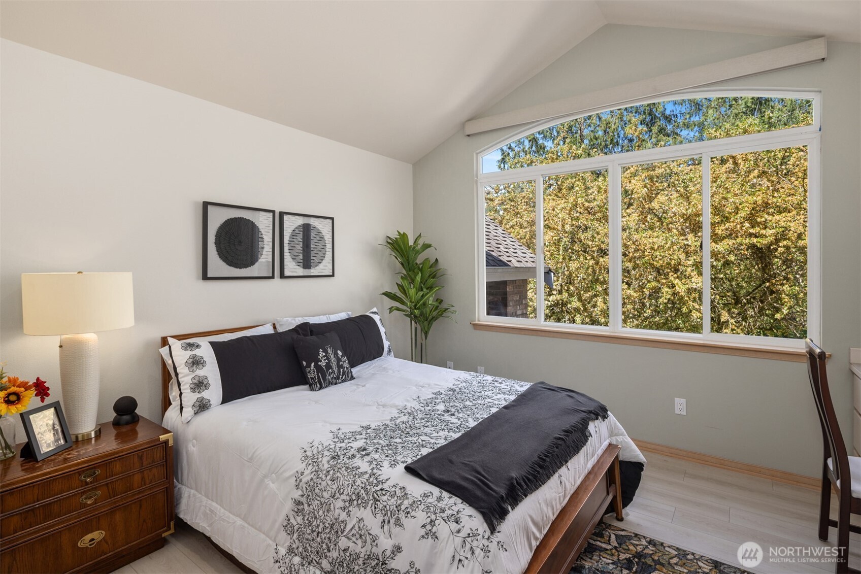 21641 SE 249th Street , Maple Valley, WA 98038
