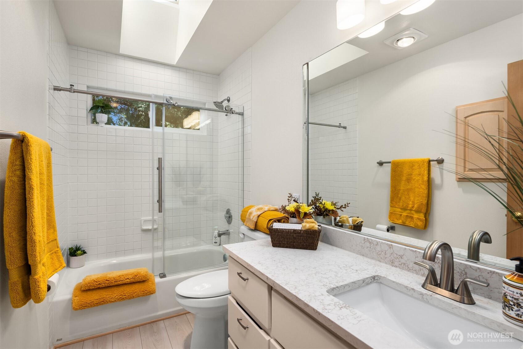 21641 SE 249th Street , Maple Valley, WA 98038