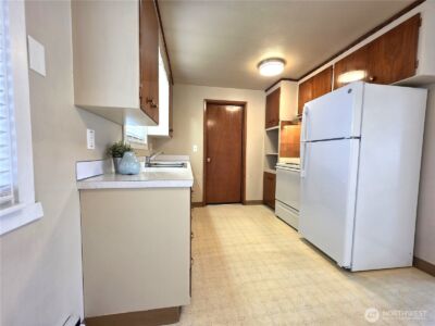 1507 Wright Avenue , Sumner, WA 98390 - Photo 9